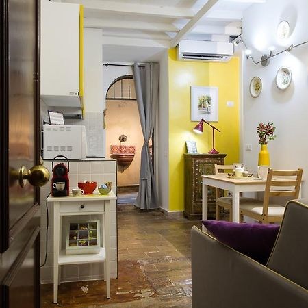 Stella'S Apartment In Monti Rome Bagian luar foto