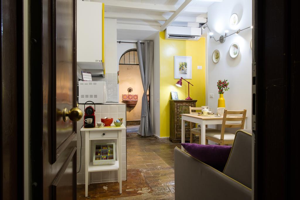 Stella'S Apartment In Monti Rome Bagian luar foto
