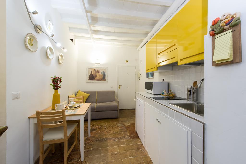 Stella'S Apartment In Monti Rome Bagian luar foto